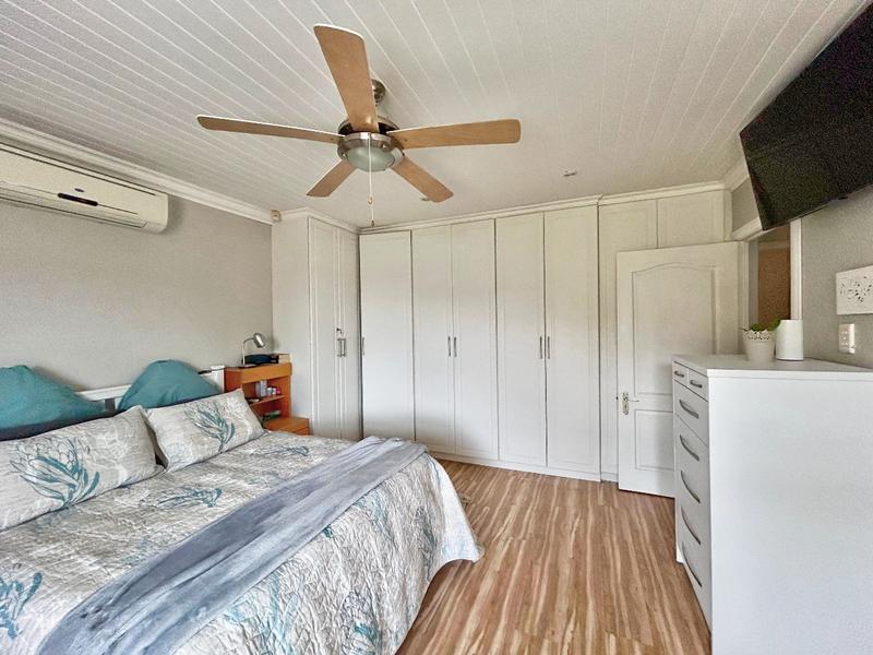 4 Bedroom Property for Sale in Stilbaai Wes Western Cape